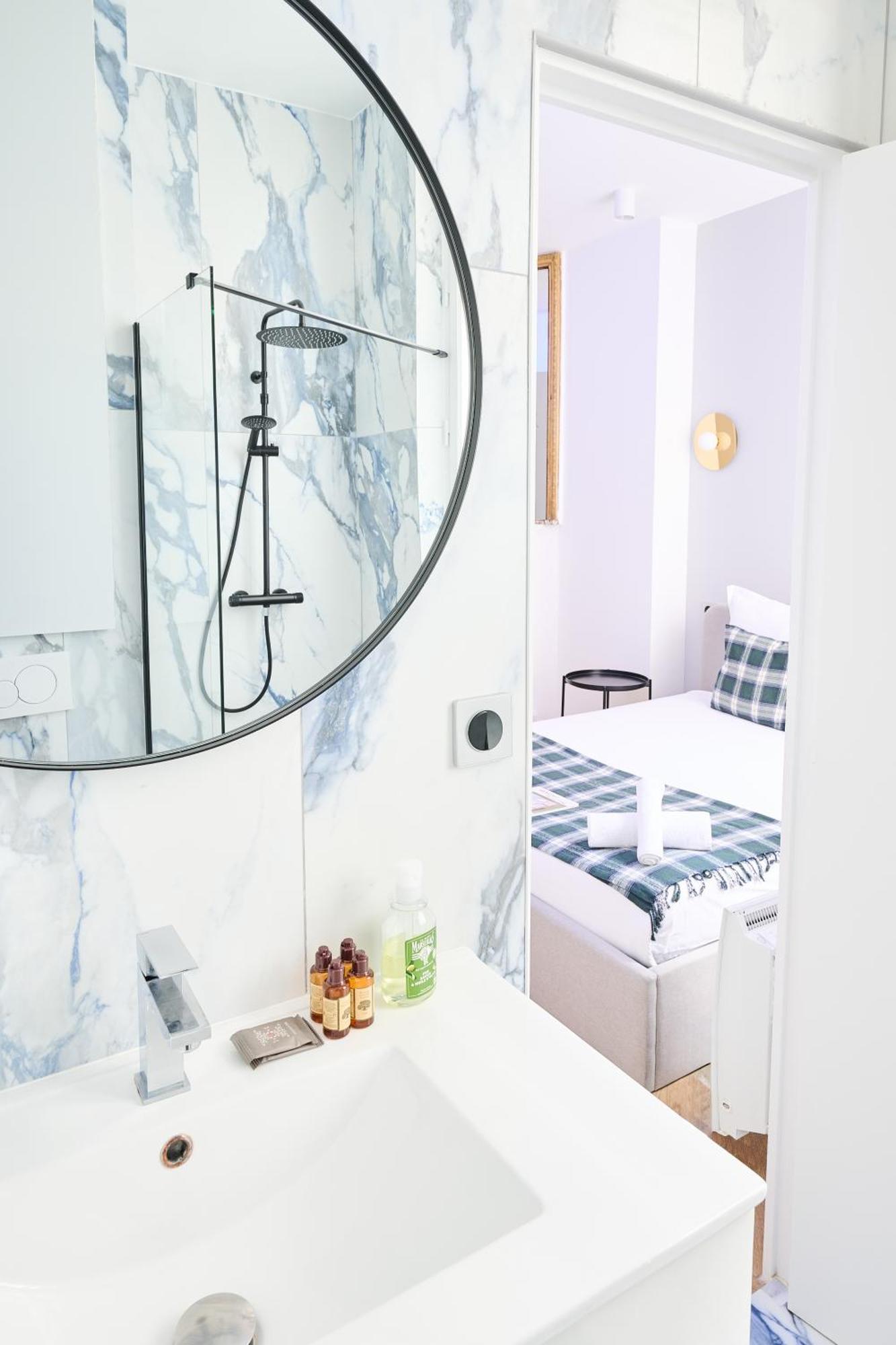Champs Elysees!Montaigne, New Luxurious 6Pers Flat Paris Exterior photo